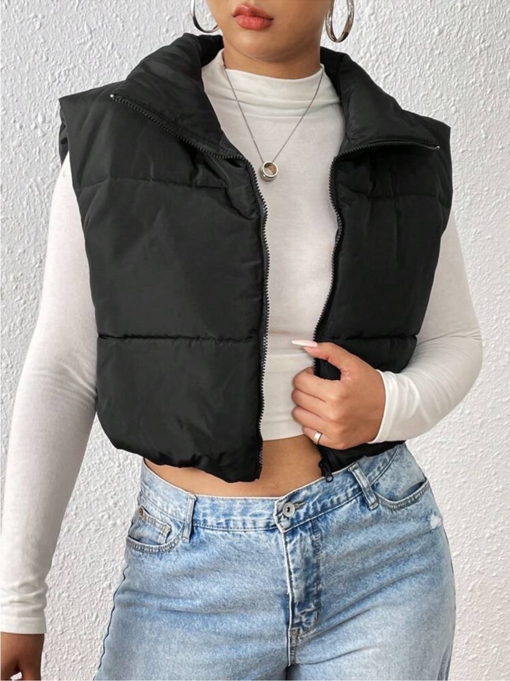 SHEIN Black Cropped Puffer Vest M